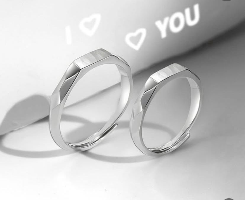 “I ❤️ You” Reflection Couple Rings – Timeless Love Bands