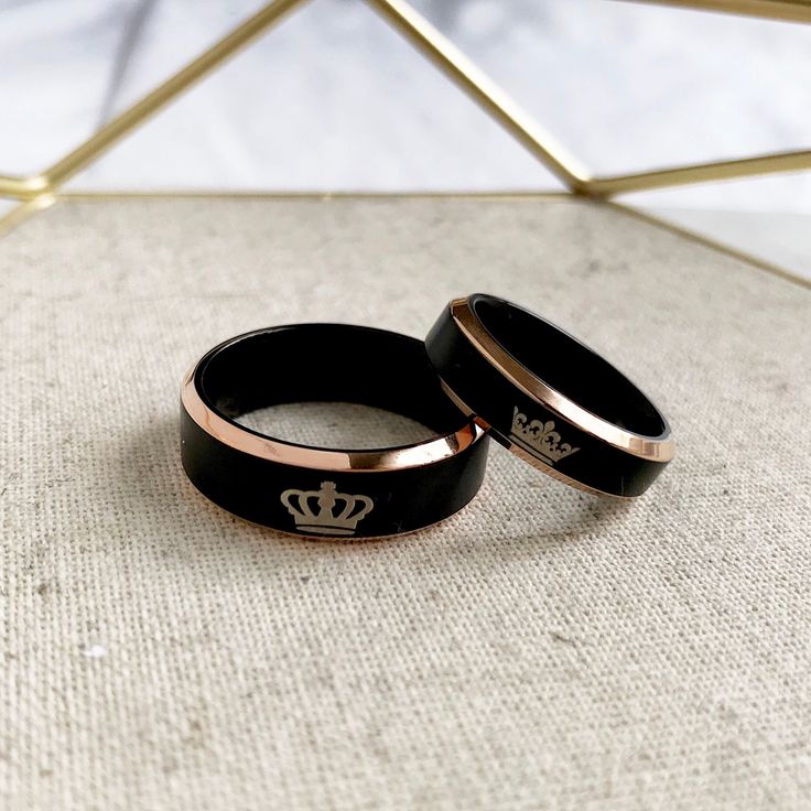 Engrave Couple Ring | Gold Color