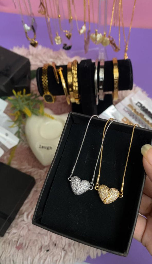 💖 𝐌𝐚𝐠𝐧𝐞𝐭𝐢𝐜 𝐇𝐞𝐚𝐫𝐭 𝐋𝐨𝐜𝐤𝐞𝐭 💖