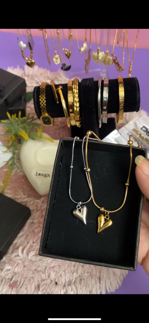 Heart drop necklace❤️✨